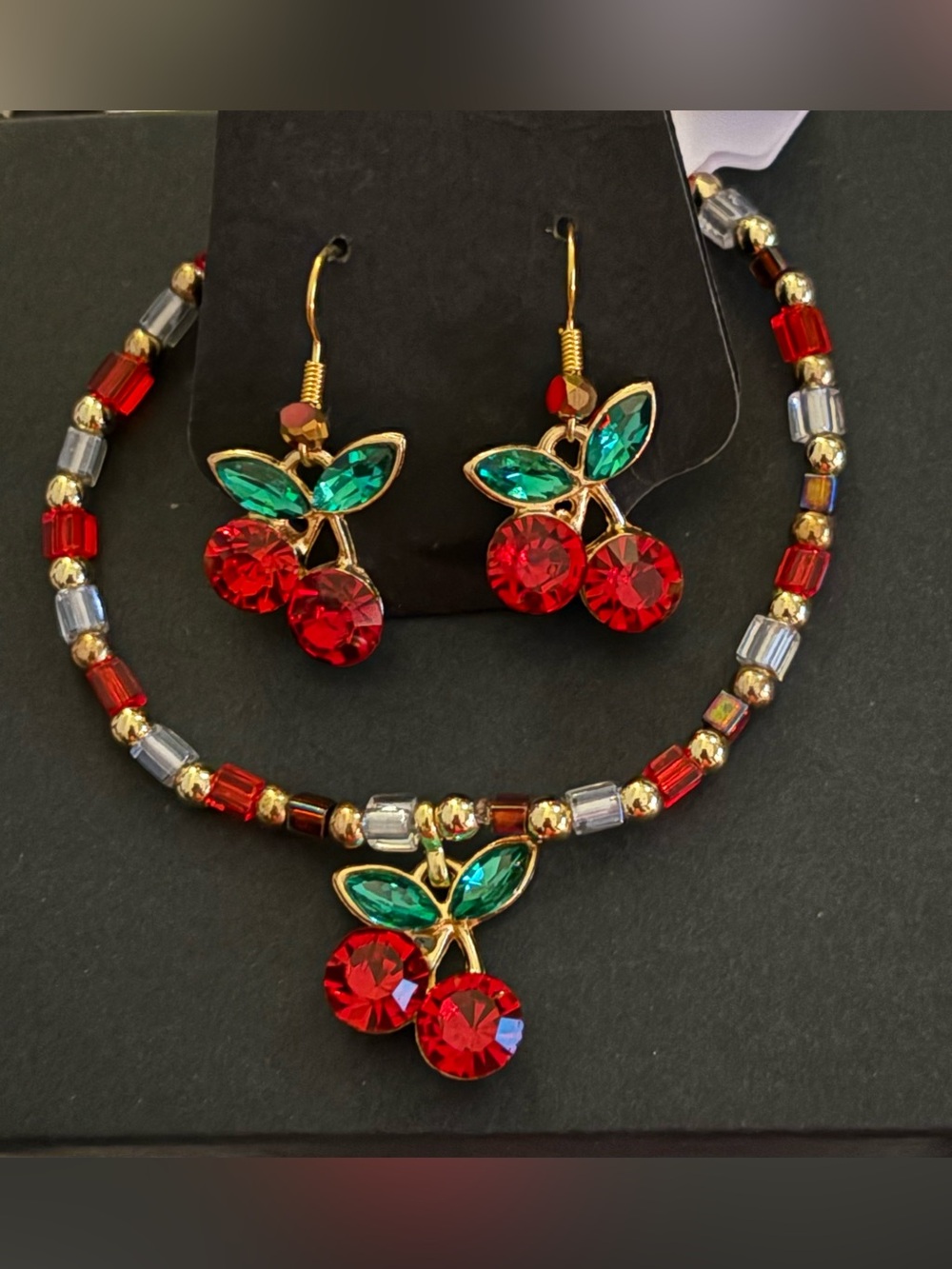 🍒 Cherry Lovers jewelry set -Beautiful cherry Earrings+Stretch bracelet NWT🍒